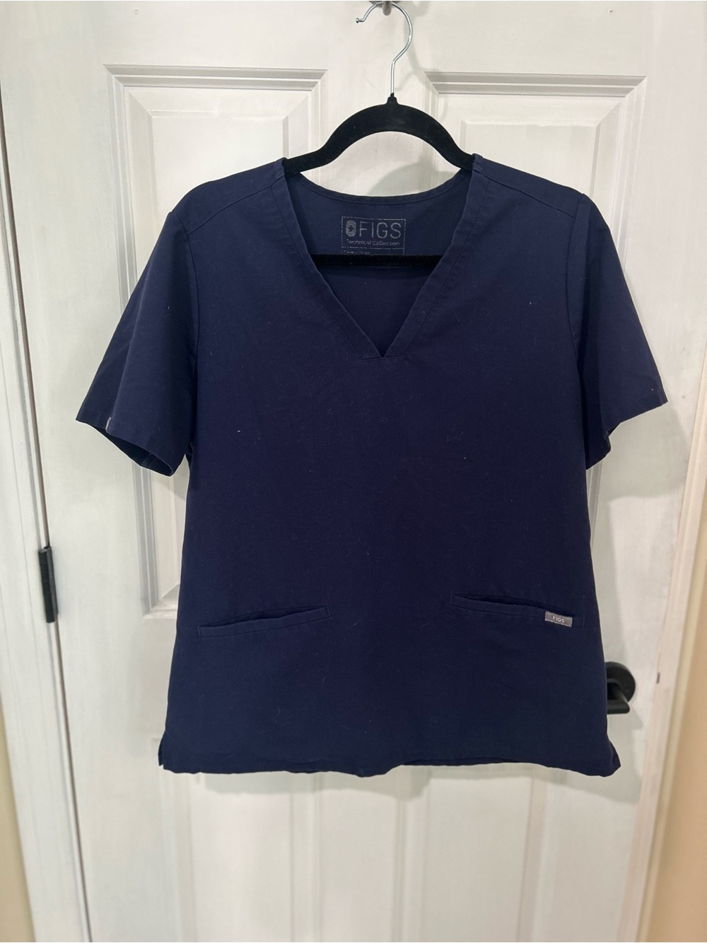 Figs Women's Navy V-Neck Scrub Top